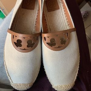 Tory Burch flats